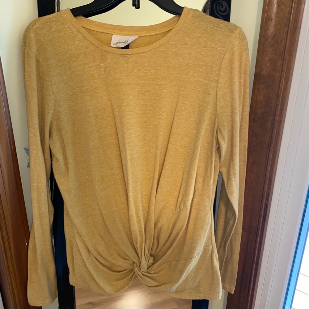 Yellow heathered tie front Long sleeve shirt